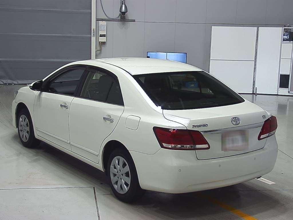 
								Toyota Premio full									