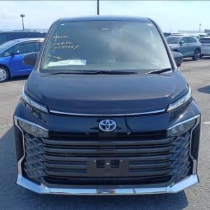 TOYOTA VOXY S-Z NEW SHAPE 2022 ✨ S-Z Package — Full Loaded with Leg Rest ✨ 🔹 Mileage: 39,000 km 🔹 Auction Grade: 4 🔹 Color: Metallic Black (218) 🔹 Engine: 1800cc
